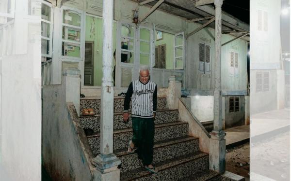 Ganjar Pranowo menginap di rumah warga di Lampung. (Foto: Twitter)