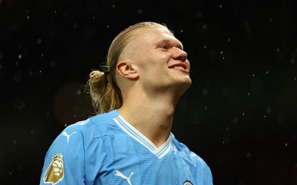 Manchester City menang 3-0 atas tamunya Young Boys di Liga Champions 2023/2024. Erling Haaland jadi bintang dengan dua golnnya. (foto: REUTERS)