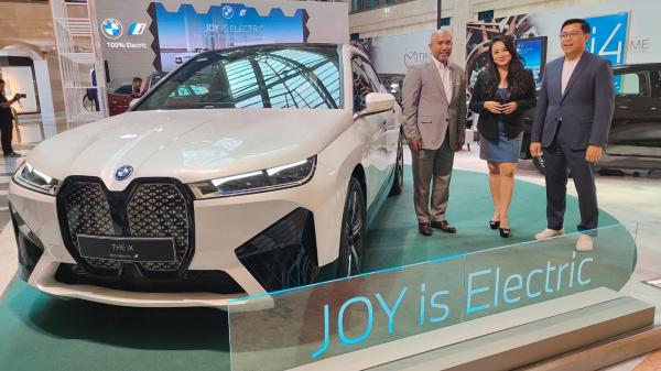 BMW Gelar Pameran Khusus Mobil Listrik, Bisa Test Drive dan Beli Mobil ...