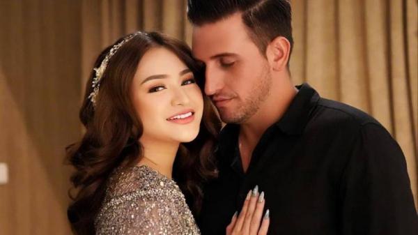 Profil dan Biodata Ladislao Camara Carranza, Bule Spanyol Tunangan Nathalie Holscher