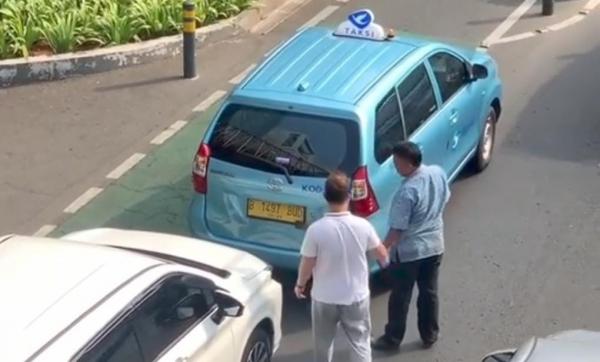 Viral Mobil Penyok 1