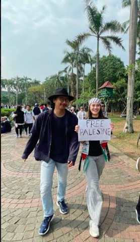Artis ikut aksi bela Palestina. (foto: instagram)