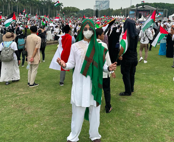 Artis ikut aksi bela Palestina. (foto: instagram)