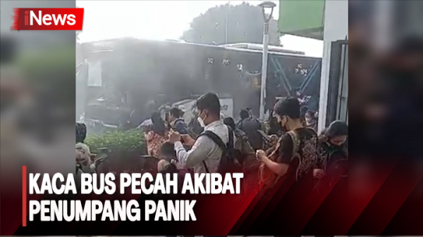 Bus Transjakarta Berasap, Penumpang Pecahkan Kaca untuk Menyelamatkan Diri