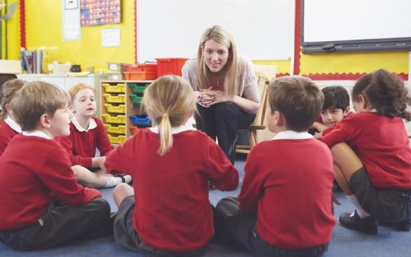 50 Ucapan Terima Kasih untuk Guru dan Wali Kelas, Penuh Makna dan Menyentuh Hati