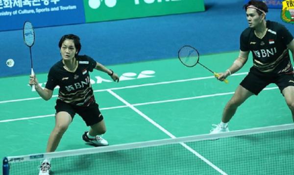 Adnan Maulana/Nita Violina Marwah Ganda campuran Indonesia, Adnan Maulana/Nita Violina Marwah menghajar duo Taiwan, Wei Chun Wei/Nicole (Foto: PBSI) Gonzalez Chan pada 32 Besar Korea Masters 2023