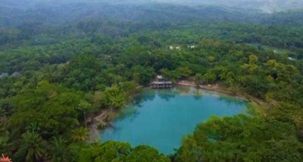 Kampung Unik di Sumatera Utara Punya Danau Cantik Airnya Hangat dan Suka Berubah Warna!