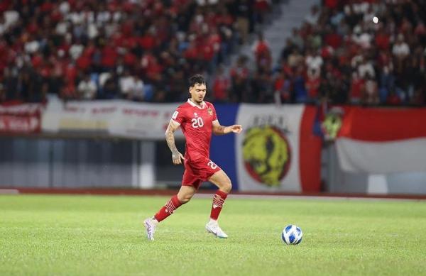 Shayne Pattynama Shayne Pattynama bisa diandalkan di posisi bek kiri Timnas Indonesia. (Foto: Instagram @s.pattynama)