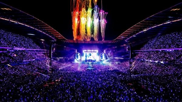 Banyak Dibawa Pulang, Begini Cara Kerja Gelang Xyloband di Konser Coldplay