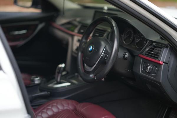 BMW 320i Rizky Billar 1