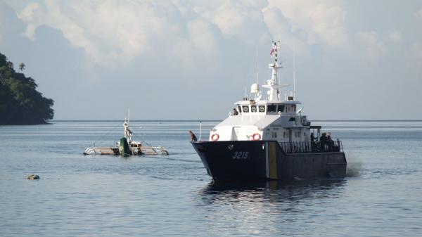 Kementerian Kelautan dan Perikanan (KKP) berhasil menangkap satu unit kapal asing pencuri ikan berbendera Filipina di WPPNRI 716 Laut Sulawesi. (Foto: dok KKP)