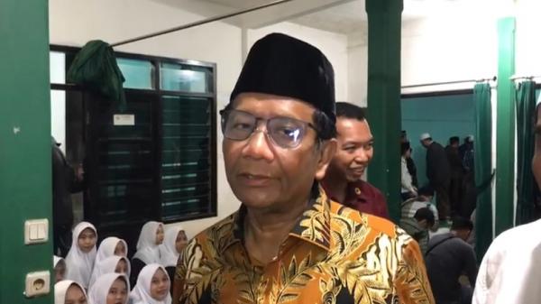 Mahfud Awali Kampanye di Sabang, Ganjar di Merauke: Barat dan Timur Terkoneksi