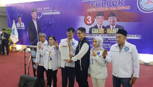 1.000 Relawan Prabowo-Gibran Deklarasi Pindah Dukungan ke Ganjar-Mahfud, Ini Alasannya