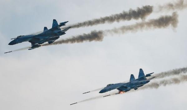 Iran Bakal Borong Jet Tempur Su-35 dan Helikopter Serang Mi-28 Rusia