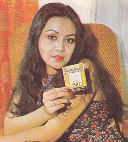 Screen Shot 2023 12 02 At 06 01 58 Artis pemeran Si Manis Jembatan Ancol. (Foto: Instagram)