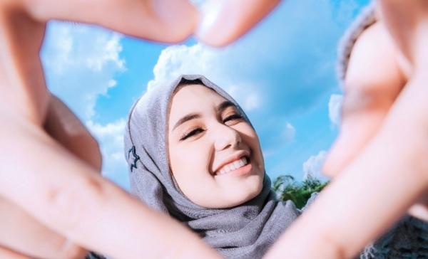 Berawal Coba-Coba Buat Konten saat Pandemi, Alyssa Ananta Dikenal melalui Gaming dan Daily Vlog