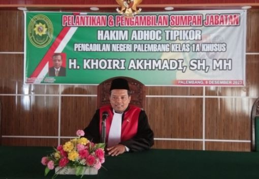 Sosok Khoiri Akhmadi, mantan jurnalis MNC Group yang menjadi hakim ad hoc Pengadilan Tipikor.