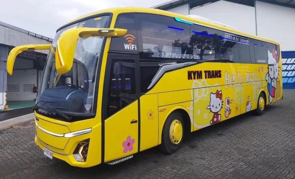 PO KYM Rilis Bus Baru, Hello Kitty Makin Keren Ditempel di Bodi Jetbus 5