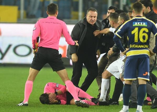 wasit_di_turki_12