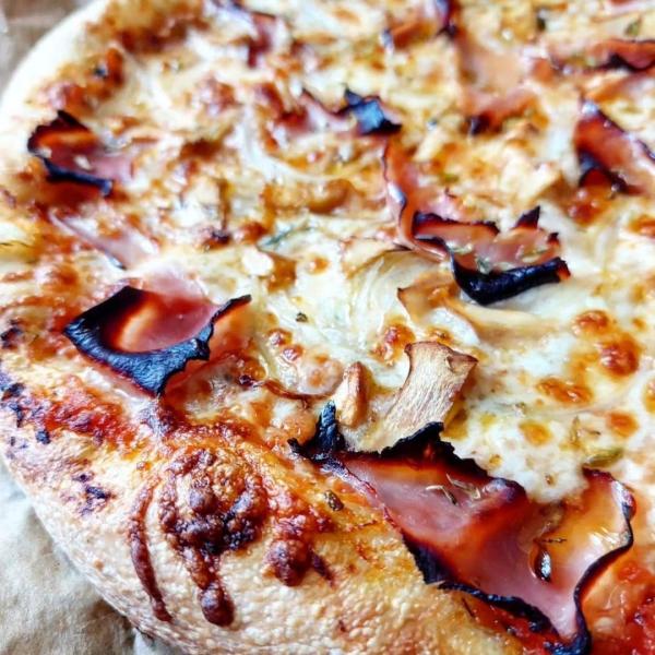  10 pantangan makanan dan minuman darah tinggi. (foto: Instagram)