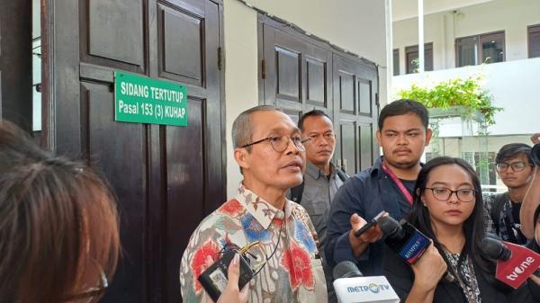 Pimpinan KPK Alex Marwata Bersaksi Di Sidang Praperadilan Firli Bahuri ...