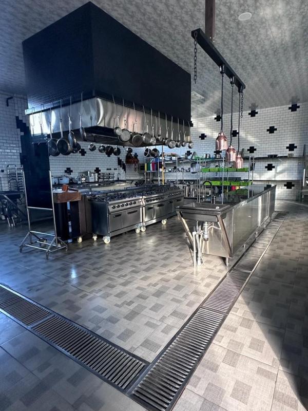 WhatsApp Image 2023 12 10 At 6 41 27 PM Ilustrasi kitchen di kapal pesiar