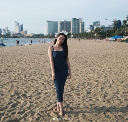 Potret cantik Steffi Zamora. (foto: Instagram)