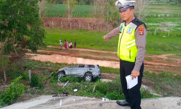 Kecelakaan Pajero Terperosok Ke Jurang Di Tol Lampung, 1 Orang Terluka