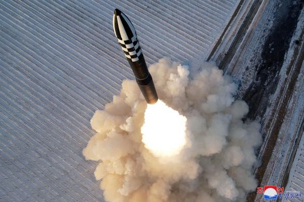 rudal_ICBM_Hwasong_18_Korut_2___re