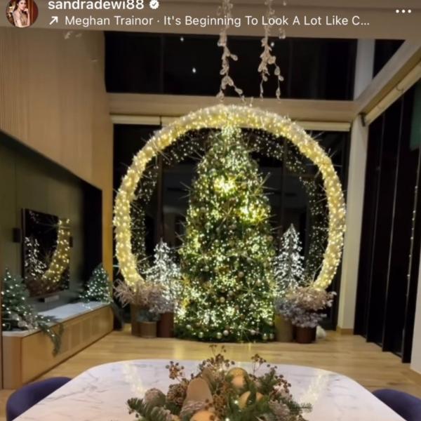 Screenshot 20231225 090030 Gmail Pohon Natal artis termewah. (Foto: instagram)