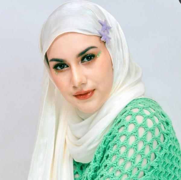 Screenshot 20231225 092202 Instagram Deretan artis cantik gugat cerai suami. (Foto: instagram)