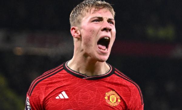 Rasmud Hojlund Manchester United menang comeback 3-2 atas Aston Villa pada pekan ke-19 Liga Inggris di Old Trafford, Rabu (27/12/2023) dini hari WIB. (Foto: Premier League)