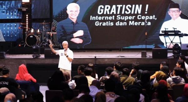 Launching Program Internet Gratis, Ganjar Akan Bagikan ke Seluruh Pelajar Indonesia Launching Program Internet Gratis, Ganjar Akan Bagikan ke Seluruh Pelajar Indonesia