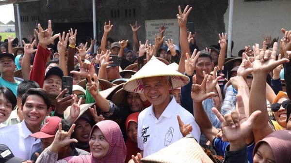 Ganjar-Mahfud berkomitmen melindungi kelompok miskin melalui sejumlah program yang diusung. (Foto: Istimewa).
