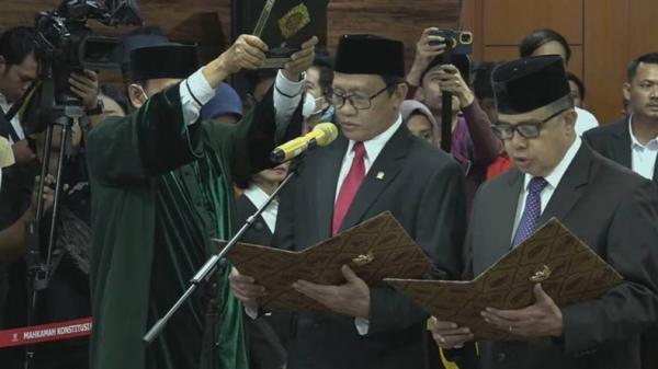 Mahkamah Konstitusi Lantik 3 Anggota MKMK Permanen