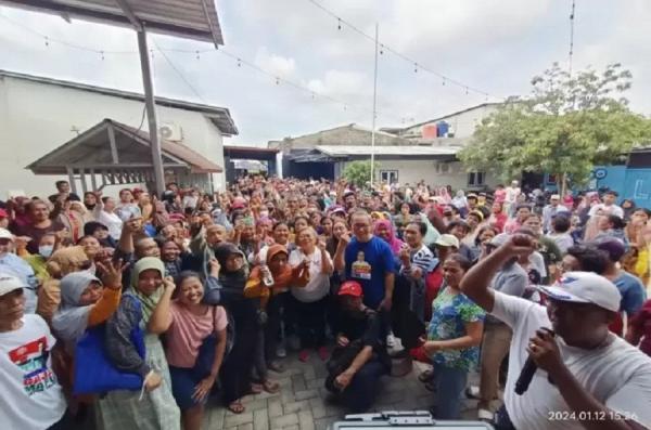 Bazar Sembako Murah Caleg Perindo Alamsa Disambut Antusias Warga Kampung Tanah Merah Jakut