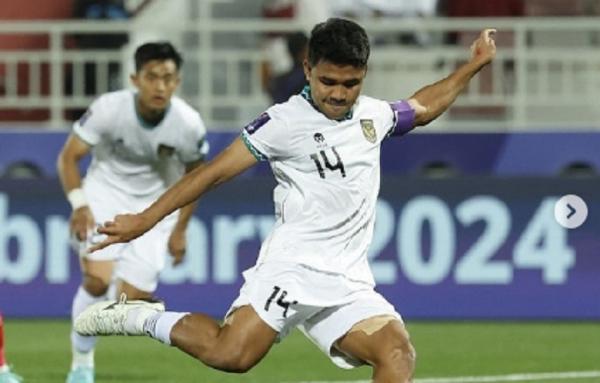 Asnawi Mangkualam Alasan Asnawi Mangkualam ditunjuk Shin Tae-yong jadi algojo penalti lawan Vietnam akhirnya terungkap. (Foto: Instagram/fifaworldcup)