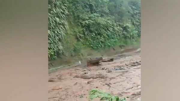 Banjir Lahar Gunung Semeru, Seorang Operator Alat Berat Tewas Terseret Arus