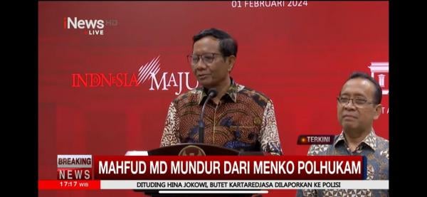 Breaking News, Mahfud MD Serahkan Surat Pengunduran Diri kepada Presiden Jokowi