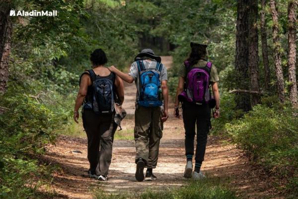 Wajib Bawa Ini Perlengkapan Untuk Naik Gunung Bagi Pemula