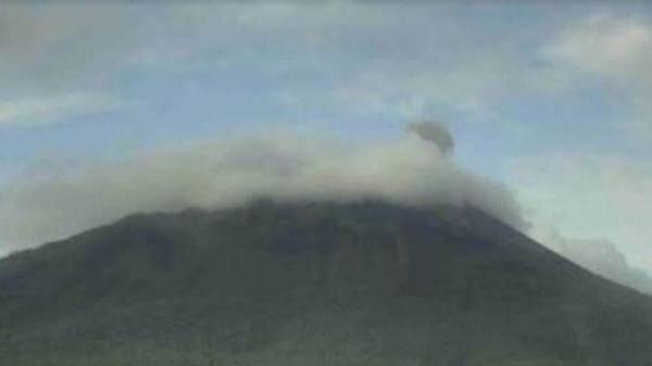 Gunung Ile Lewotolok Di Ntt Erupsi Terjadi Kali Gempa Letusan Dalam