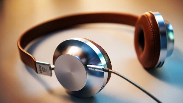 Cara Memperbaiki Headset Mati Sebelah Tanpa Dibongkar, Jangan Buru-Buru Dibuang!