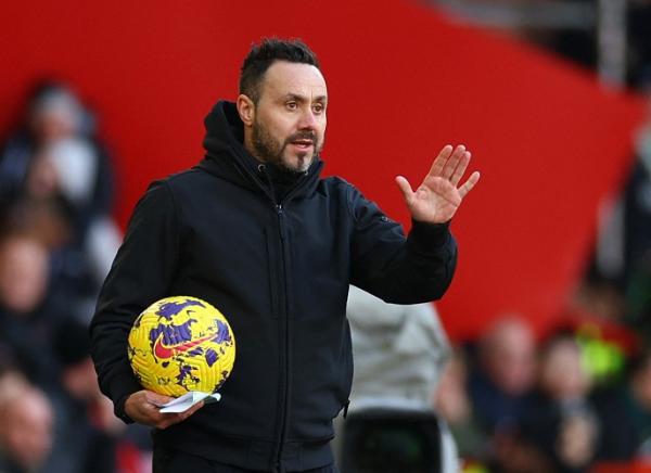 Pelatih Brighton and Hove Albion, Roberto De Zerbi. (Foto: REUTERS)