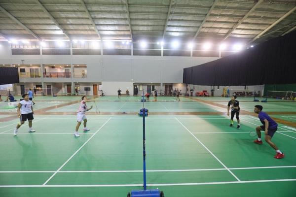 Ganda putri Indonesia, Apriyani Rahayu/Siti Fadia Silva Ramadhanti, merasa terbantu dengan sparring melawan pemain putra di Pelatnas PBSI Cipayung, Selasa (27/2/2024). (Foto: MPI/Ganda putri Indonesia, Apriyani Rahayu/Siti Fadia Silva Ramadhanti, merasa terbantu dengan sparring melawan pemain putra di Pelatnas PBSI Cipayung, Selasa (27/2/2024). (Foto: MPI/Aldhi Chandra)