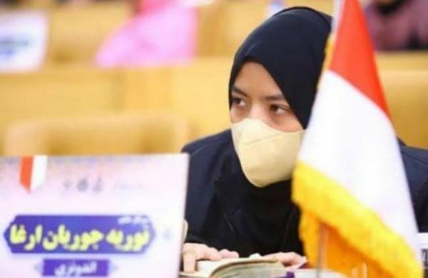 Nuriyah asal Kabupaten Banjar, Kalsel saat mengikuti MTQ Internasional di Iran. (Foto: Kemenag)