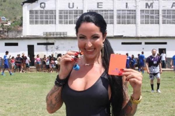 Bintang Porno Brasil Banting Setir Jadi Wasit Sepak Bola: Impian Masa Kecil Saya