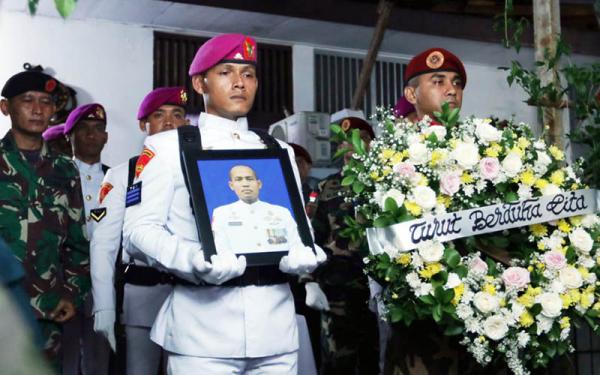 Prajurit Korps Marinir Sertu Mar Ismunandar gugur dalam medan tugas setelah terjadi kontak senjata dengan KKB