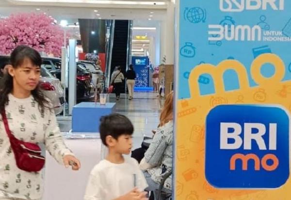 BRImo kini semakin memudahkan masyarakat dalam bertransaksi. (Foto: MPI)