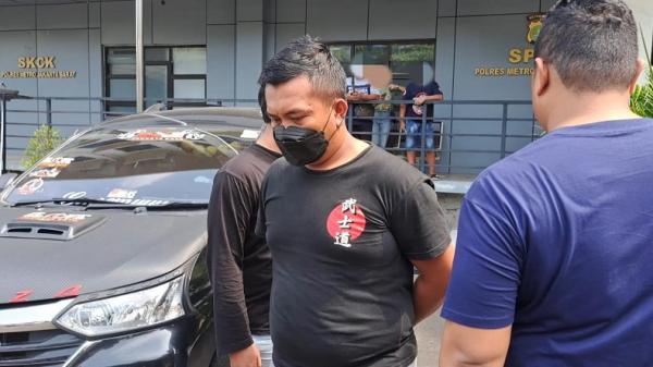 Sopir Taksi Online Todong dan Peras Penumpang, Ditangkap Polisi di Jakpus