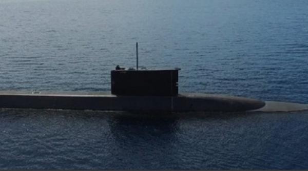 Kapal Perang Republik Indonesia (KRI) Cakra-401, armada pemukul milik TNI AL. (Foto: Dok. TNI AL).